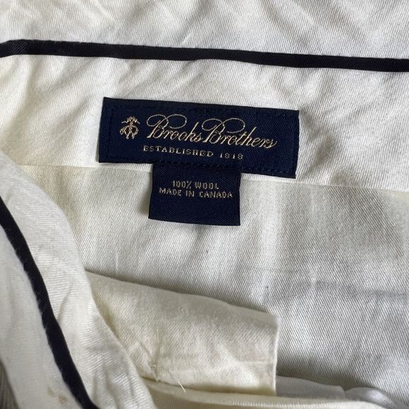 Brooks Brothers 42 S  Beige  Pleated Front Cuffed Hem Dress Pants‎ - Picture 7 of 11